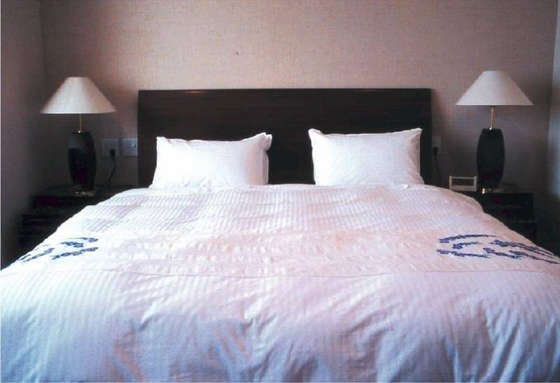 هتل Palm Royal Naha Kokusai Street