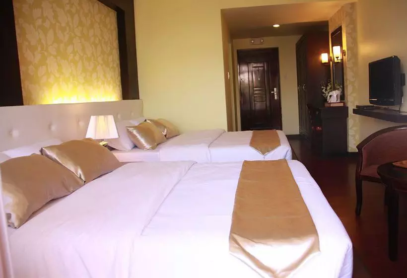 Hotel San Remigio Pensionne Suites