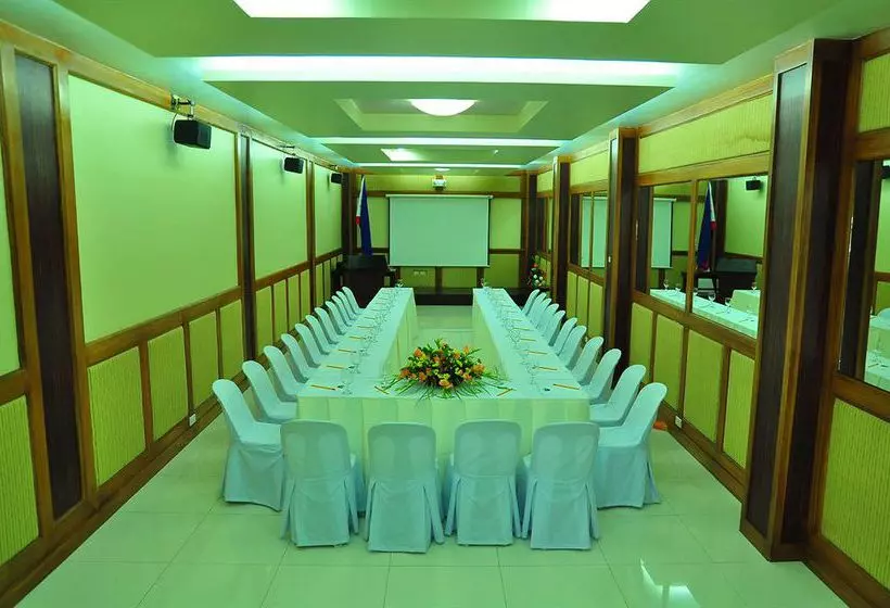 Hotel San Remigio Pensionne Suites
