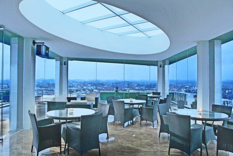 בית מלון כפרי Santika Tasikmalaya