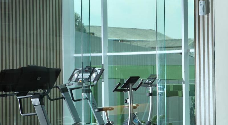 בית מלון כפרי Santika Tasikmalaya