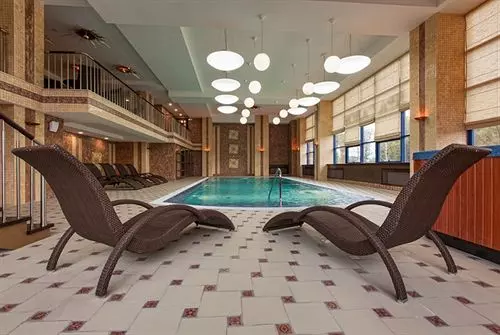 Отель Royal  Spa & Wellness