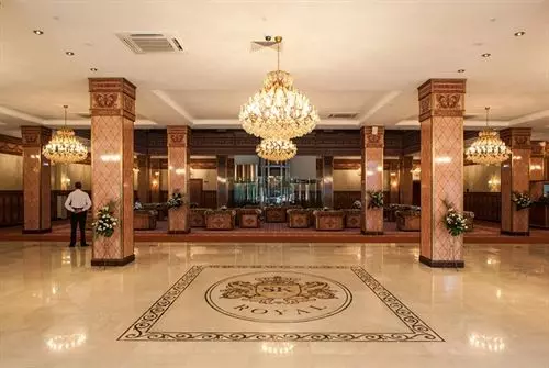 Отель Royal  Spa & Wellness