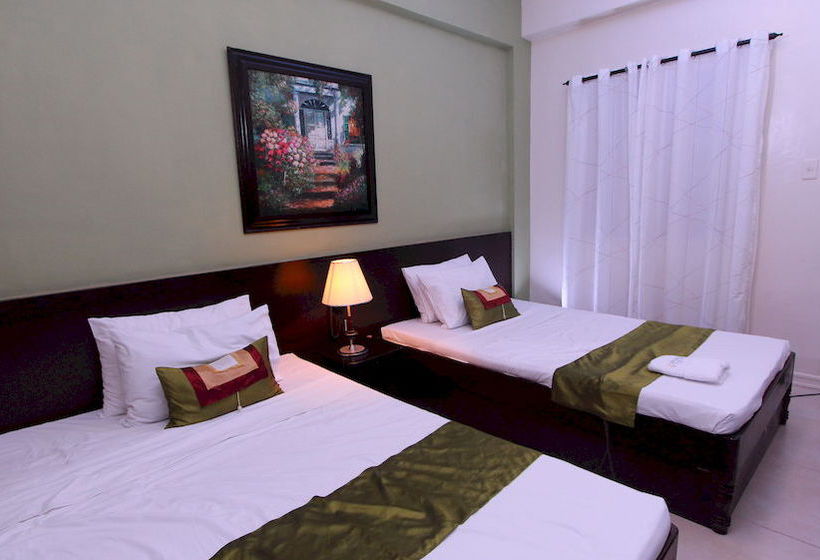 هتل Reddoorz Plus Near Mendoza Park