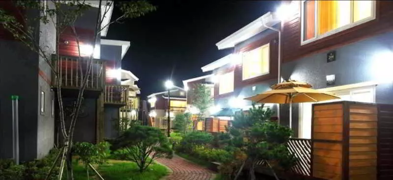 בית מלון כפרי Somma Resort