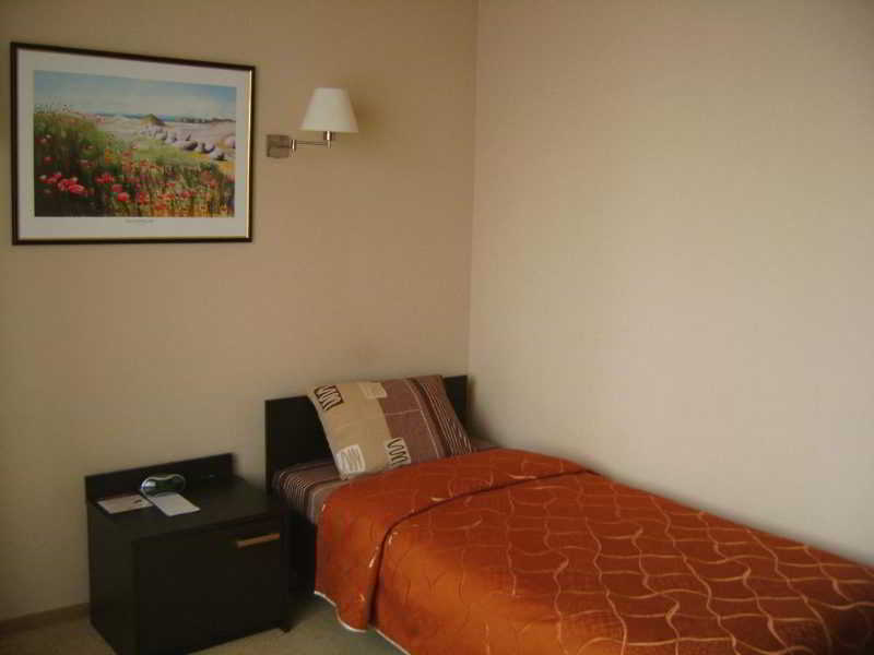 هتل Zolotoya Yurta