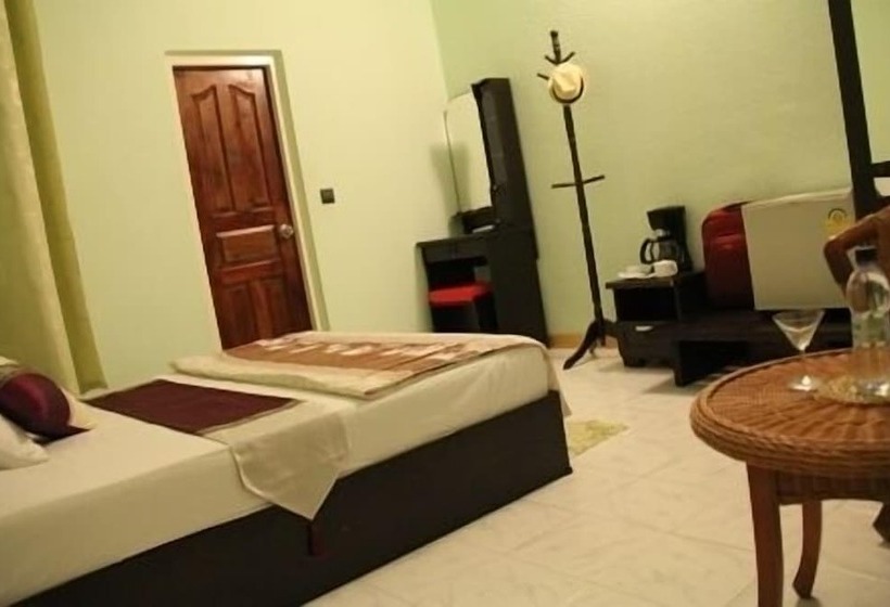 پانسیون Summer Villa Guest House