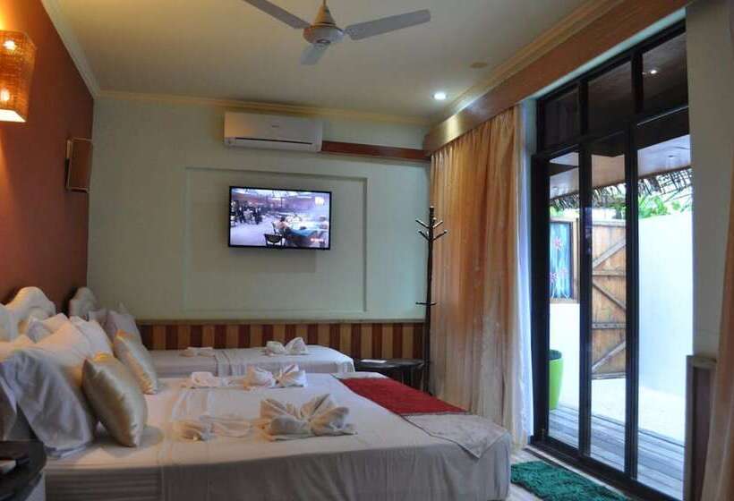 پانسیون Summer Villa Guest House