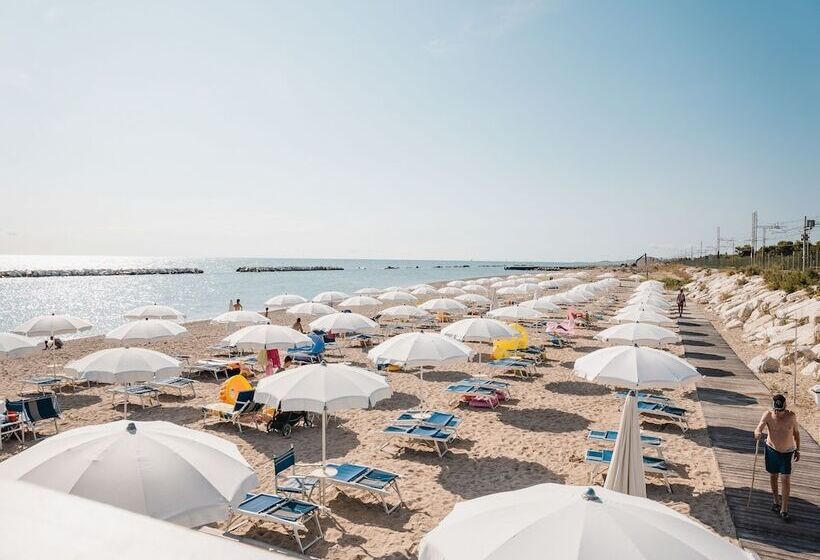 레지던스 Natural Village Resort