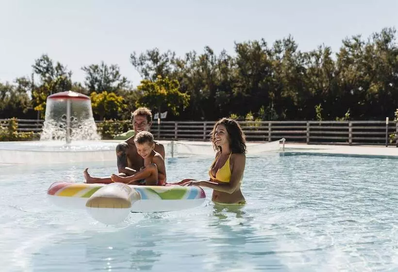 דירת נופש Natural Village Resort