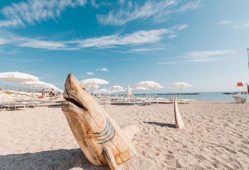 레지던스 Natural Village Resort