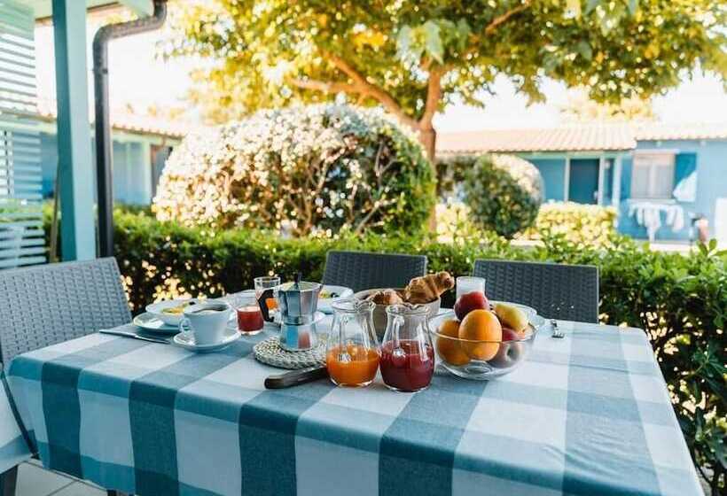 레지던스 Natural Village Resort