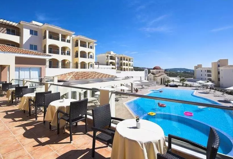 استراحتگاه Club St. George