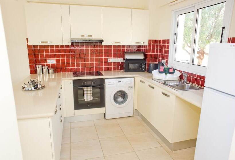 استراحتگاه Club St. George