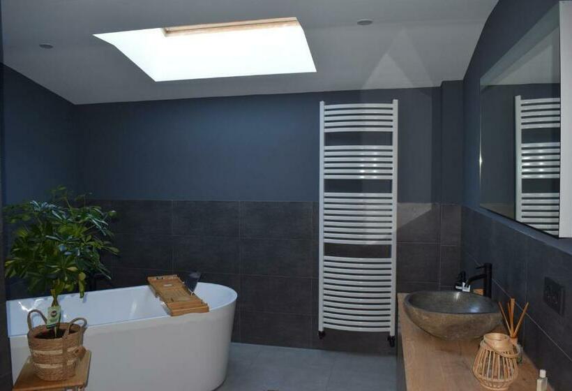 Bed & Breakfast Achter Ons Huis