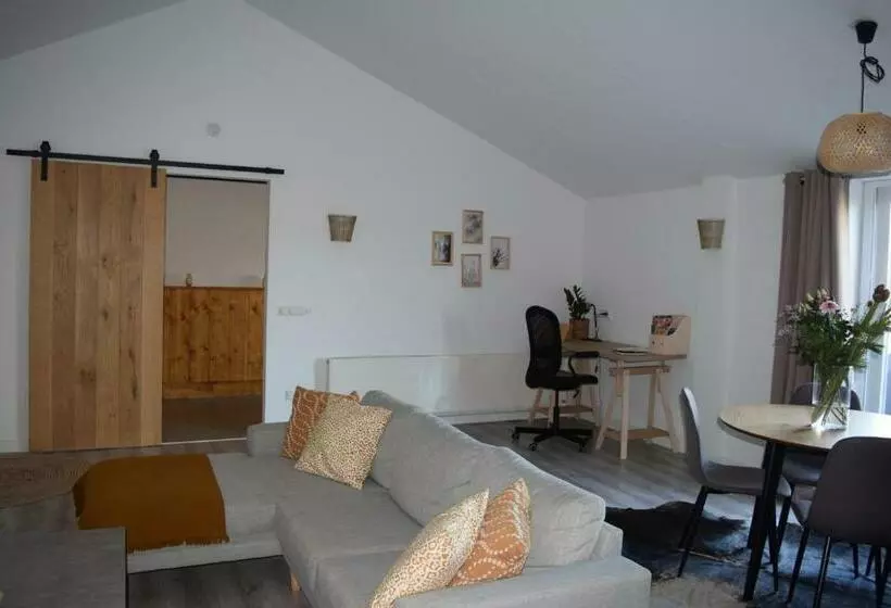 Bed & Breakfast Achter Ons Huis