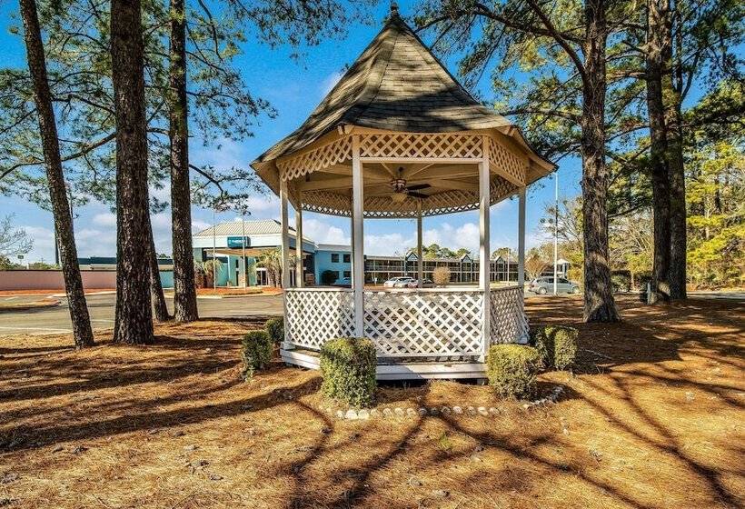 בית מלון כפרי Mainstay Suites Florence