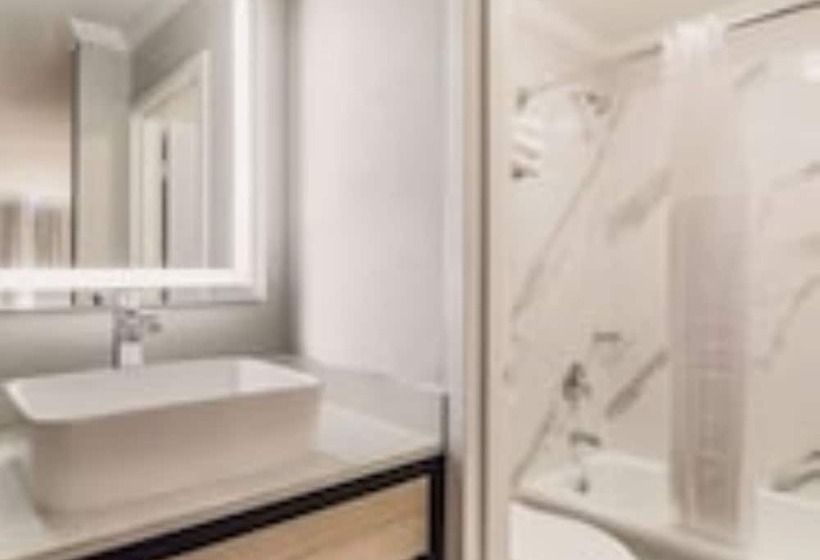 בית מלון כפרי Mainstay Suites Florence