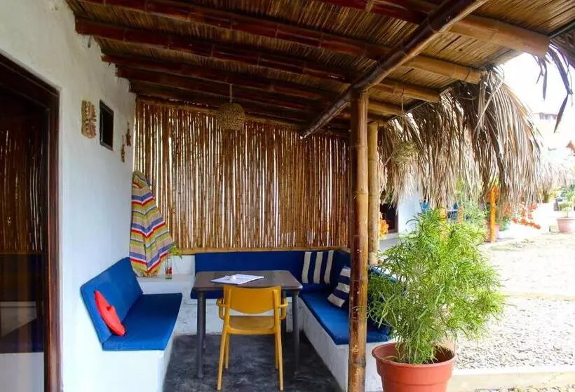 ホテル Marina Bungalows