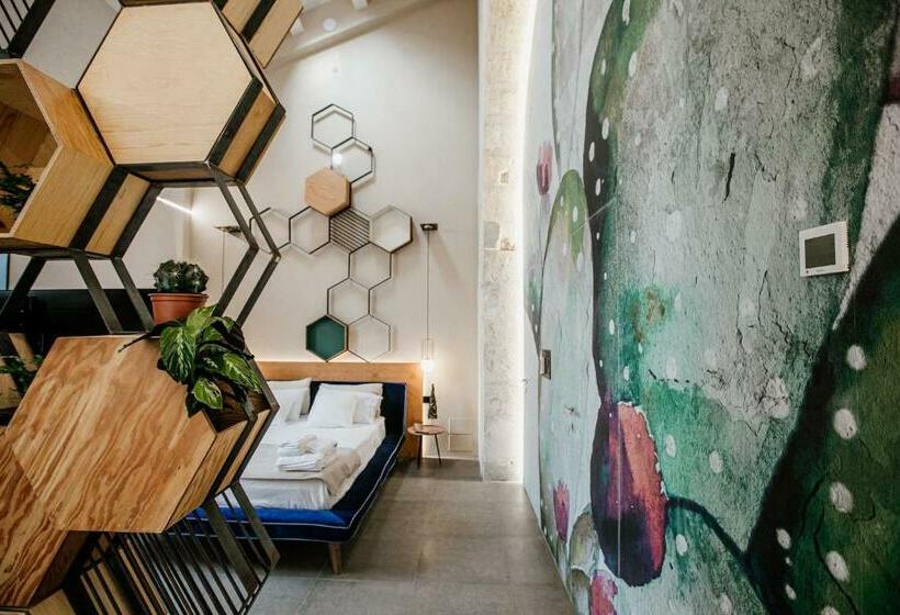 ペンション Ficopala Suites