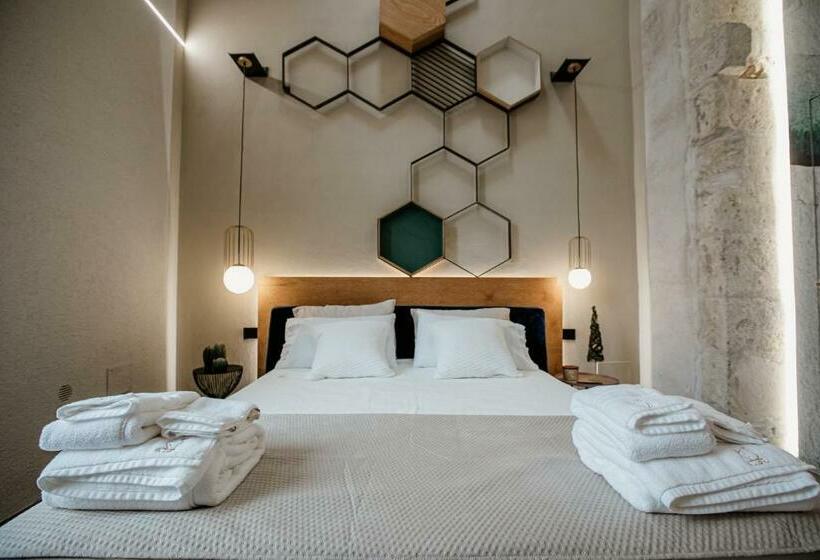 ペンション Ficopala Suites