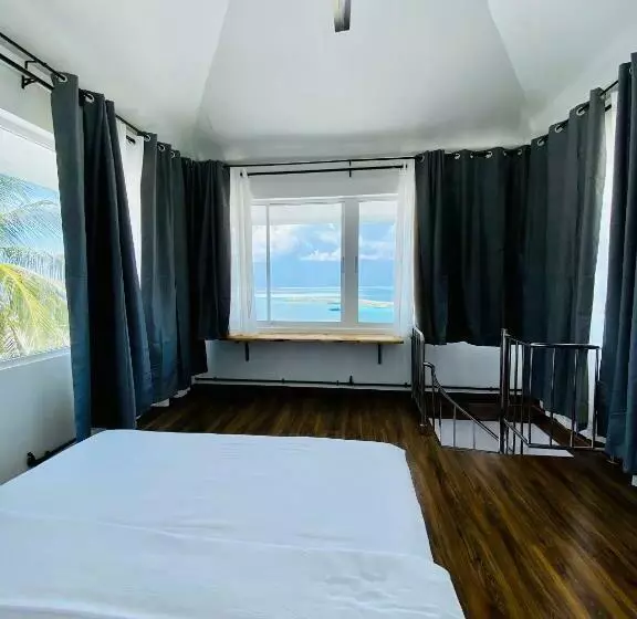 پانسیون Hiraeth Island Home