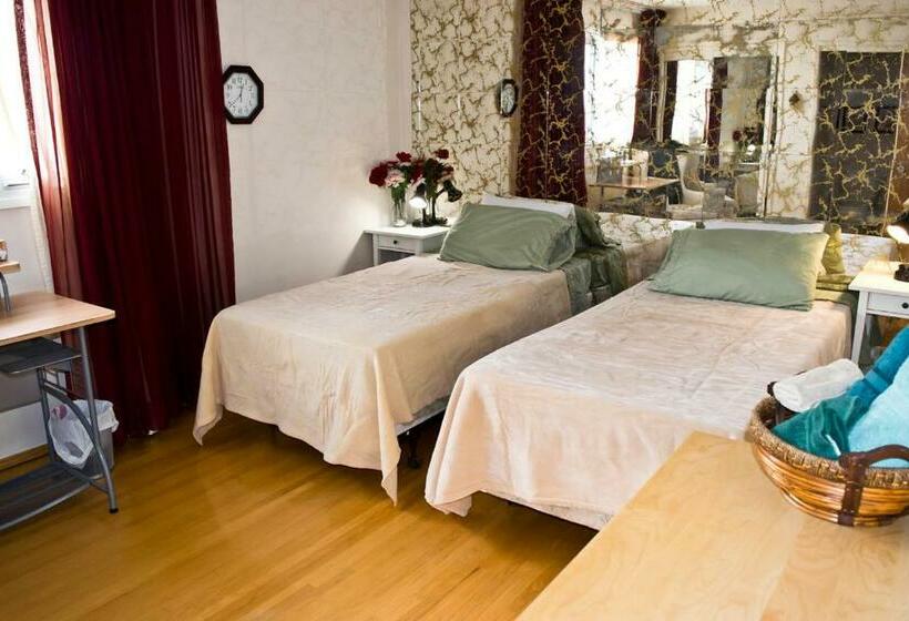 The Dewberry Homestay B&b