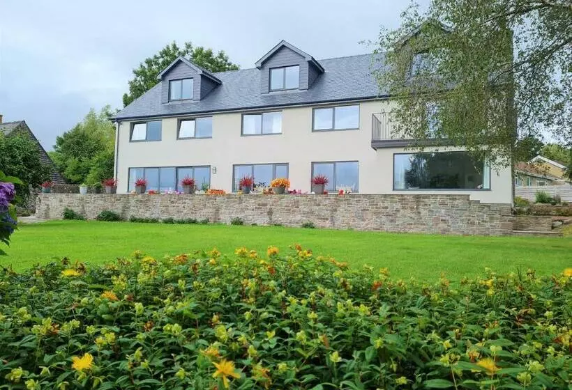 Camden Lodge B&b And Cottage Brecon