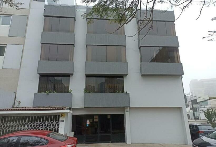 Hospedaje San Isidro 402