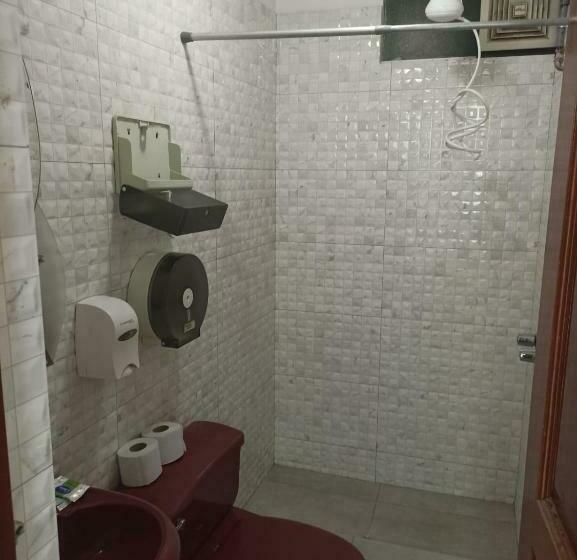 Hospedaje San Isidro 402