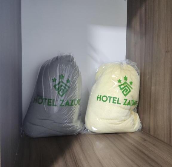 هتل Zazori