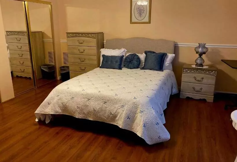 Aamiaismajoitus (B&B) Purcellville Home