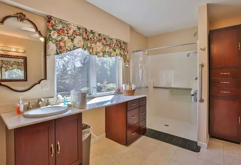 Aamiaismajoitus (B&B) Purcellville Home