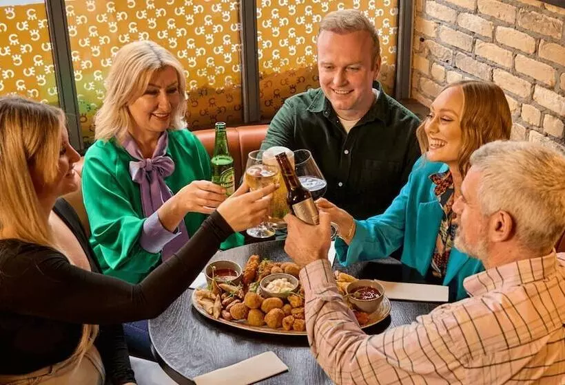 ホテル Crown Quarter