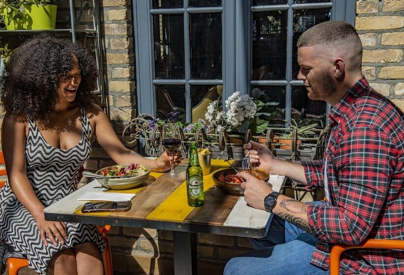 ホテル Crown Quarter