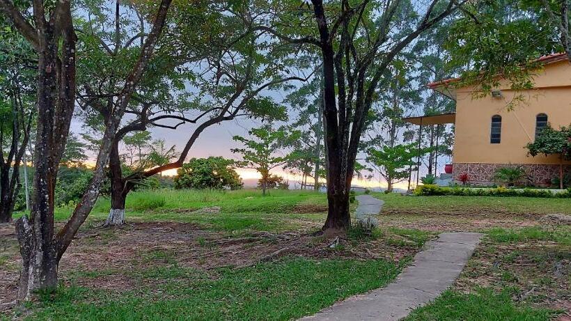 Otel Recanto Varandas Guararema