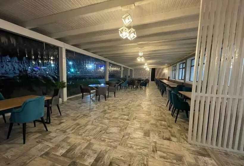 Hotel Restaurant Tismana