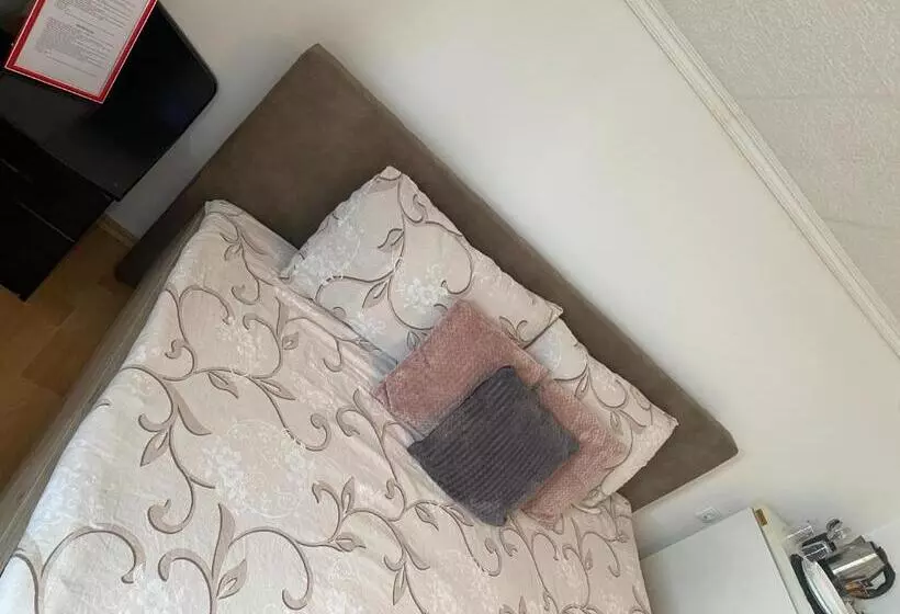 پانسیون Apartmani Petra