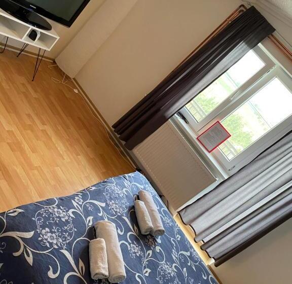 پانسیون Apartmani Petra