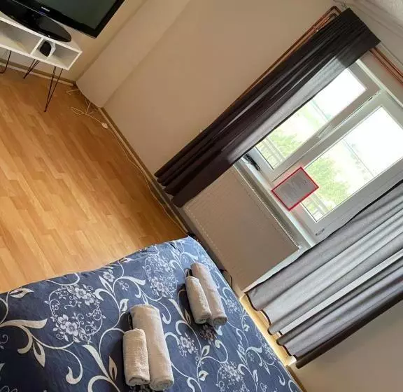 پانسیون Apartmani Petra