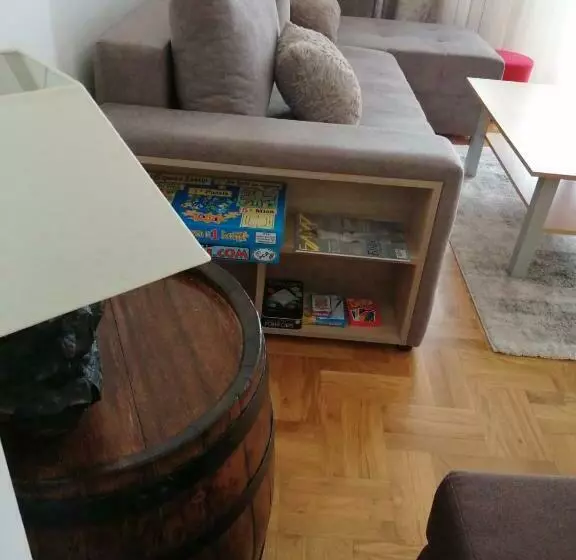 Zlatiborski Konaci K15