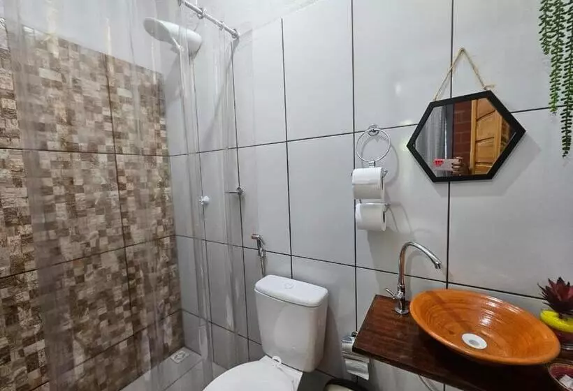 Retkeilymaja Pousada Vipayu