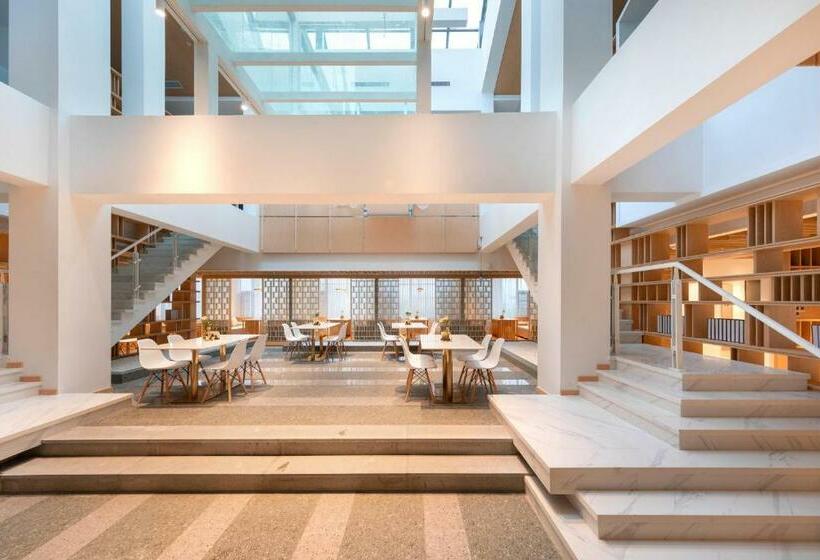 Atour Hotel Xuzhou Yunlong Lake China University Of Mining And Technology