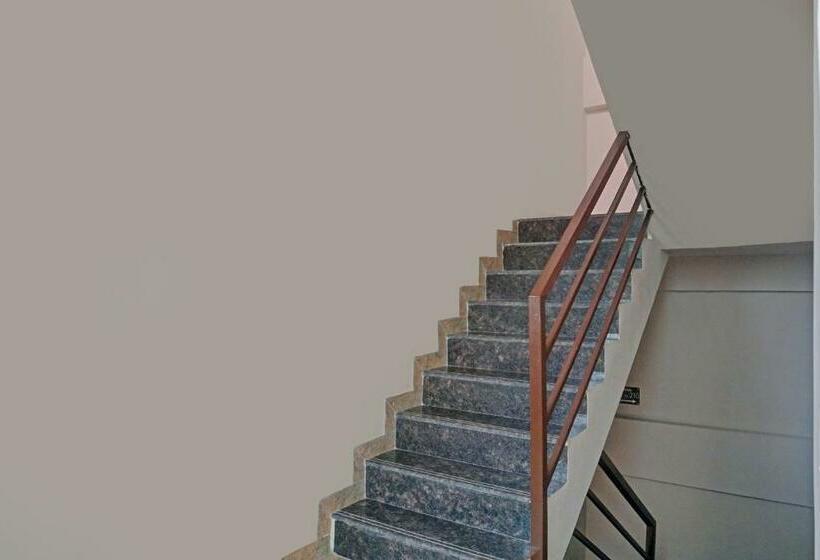 Hotelli Collection O Dwell 01