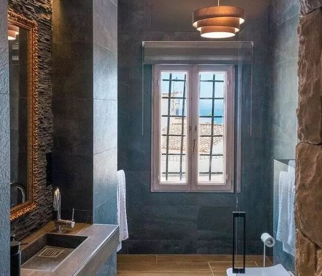 ホテル Porta Nova Suites Altea   Adults Only