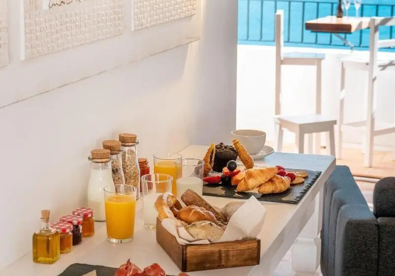 هتل Porta Nova Suites Altea   Adults Only
