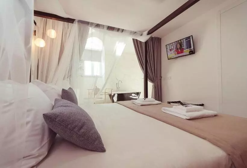 هتل Salmanha Residence