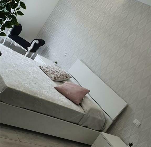 膳宿费 Alhena Room