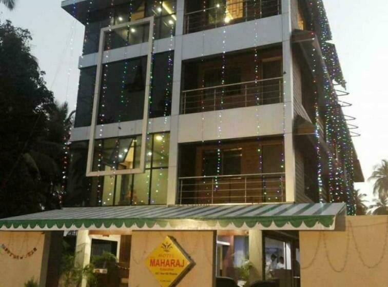 ホテル Shri Maharaja Executive