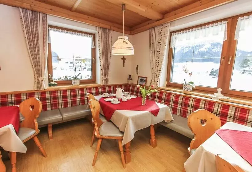 ベッドアンドブレックファースト Schneiderbauer